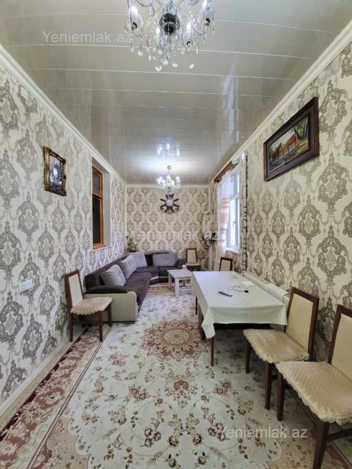 Satılır 3 otaqlı köhnə tikili 130 m²