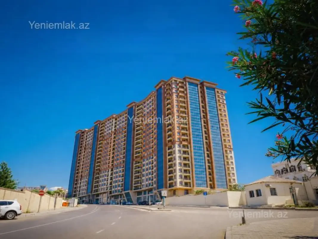 Satılır 4 otaqlı yeni tikili 185 m²