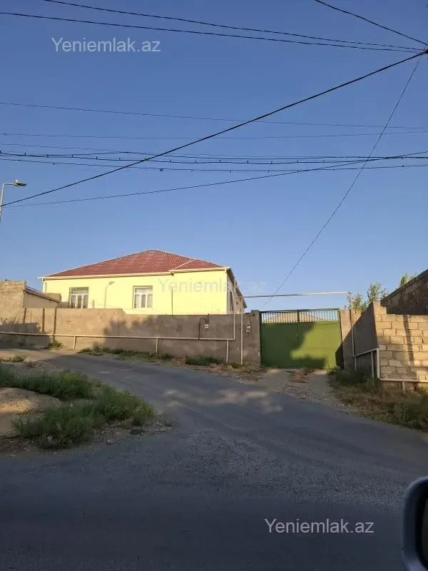 Satılır 7 otaqlı həyət evi 290 m²