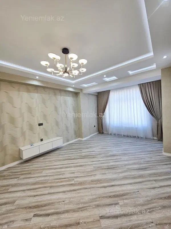 Satılır 2 otaqlı yeni tikili 92 m²