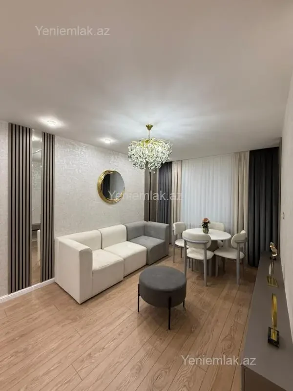 Satılır 2 otaqlı köhnə tikili 55 m²