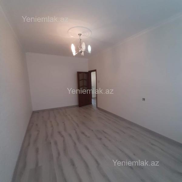 Satılır 3 otaqlı köhnə tikili 70 m²