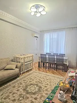 Satılır 2 otaqlı köhnə tikili 90 m² — Bakı, Xətai 2 otaq 90.00 m²