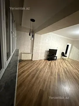 Satılır 4 otaqlı köhnə tikili 110 m² — Bakı, Nizami 4 otaq 110.00 m²