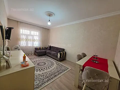 Satılır 3 otaqlı köhnə tikili 85 m² — Bakı, Binəqədi 3 otaq 85.00 m²