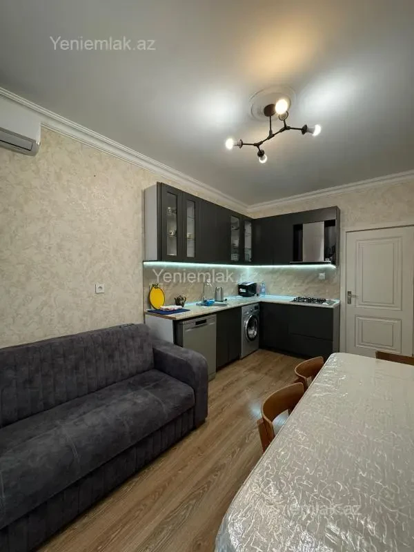 Satılır 2 otaqlı yeni tikili 53 m²