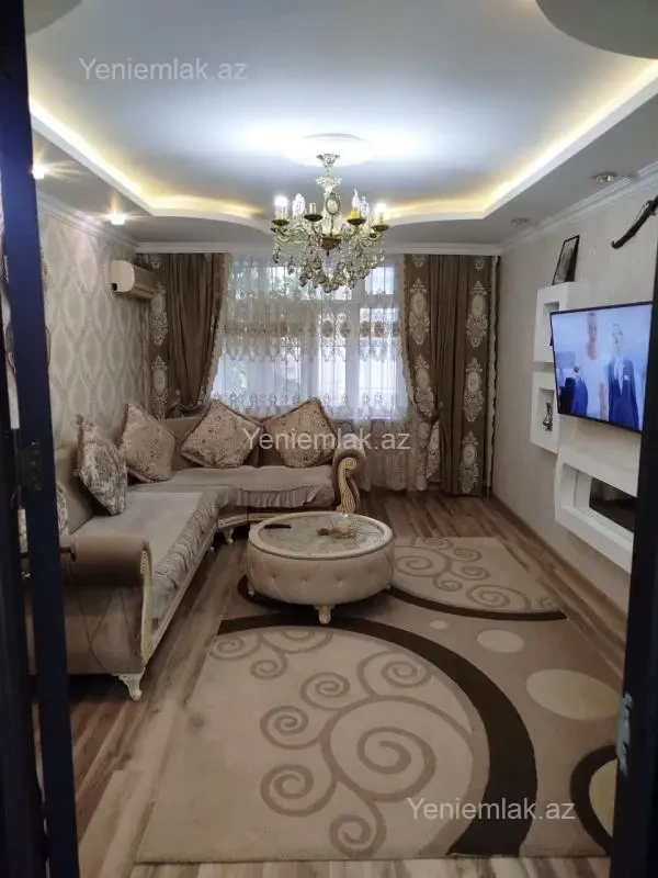 Satılır 3 otaqlı köhnə tikili 72 m²