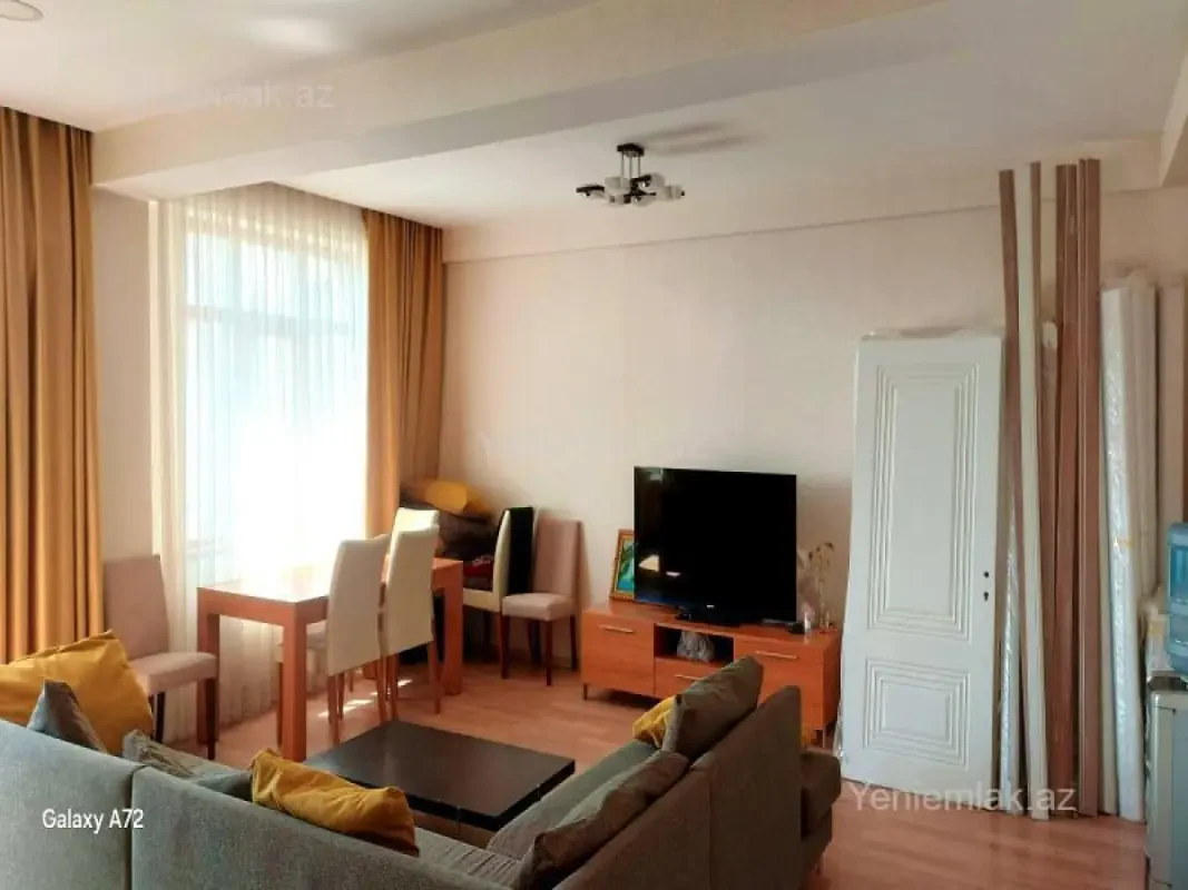 Satılır 2 otaqlı yeni tikili 100.5 m²