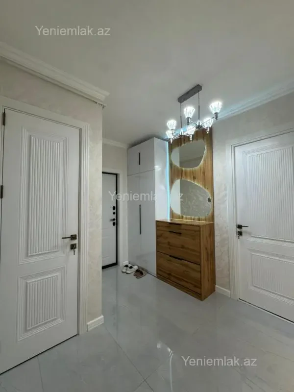Satılır 3 otaqlı köhnə tikili 80 m²