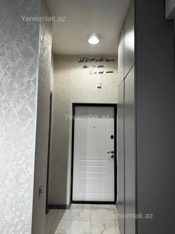 Satılır 3 otaqlı yeni tikili 60 m²