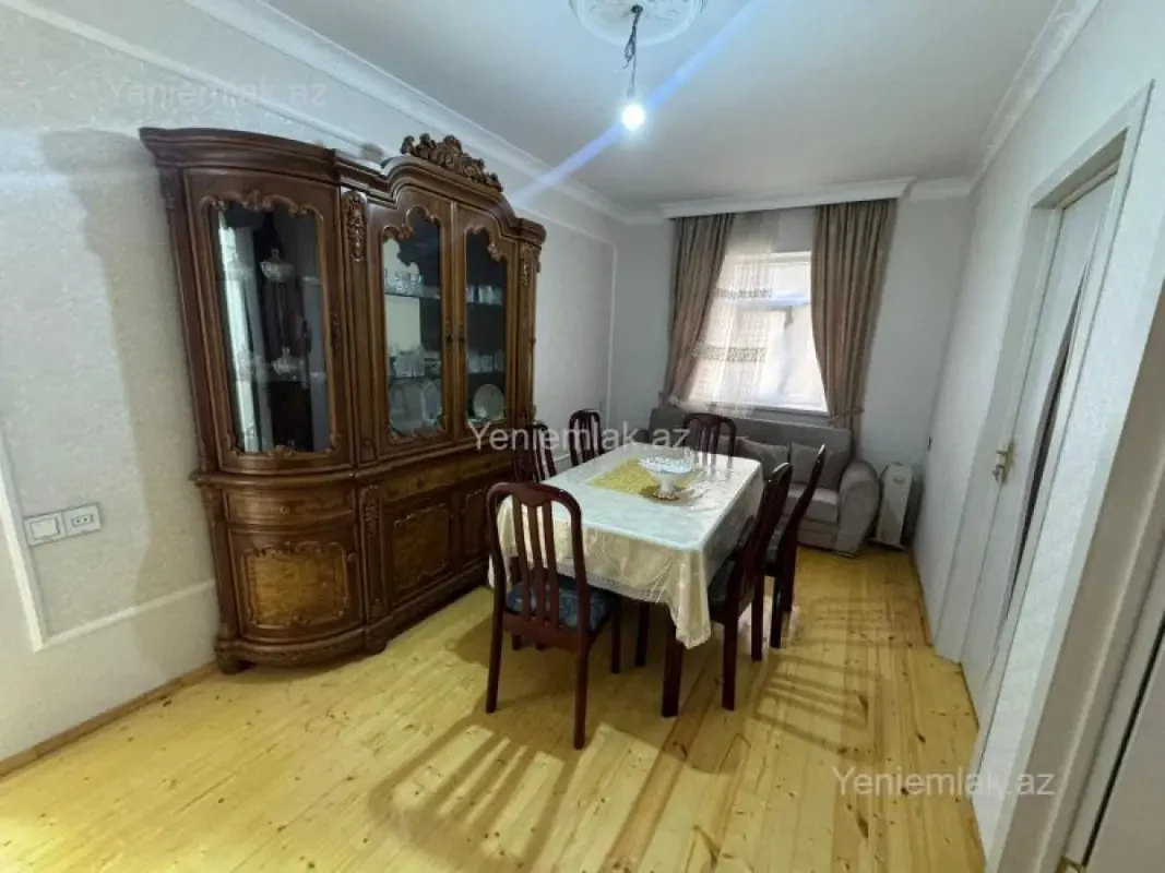 Satılır 3 otaqlı həyət evi 70 m²