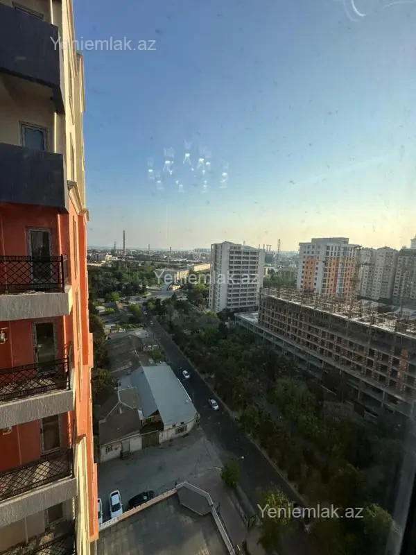 Satılır 2 otaqlı yeni tikili 76.3 m²