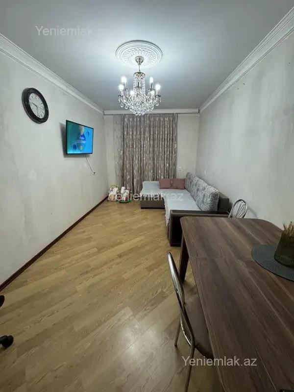 Satılır 3 otaqlı köhnə tikili 65 m²