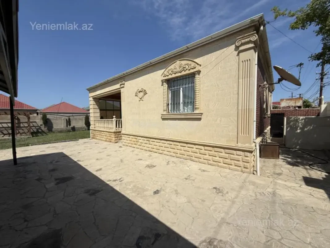 Satılır 4 otaqlı həyət evi 120 m²