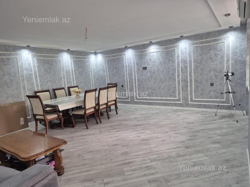 Satılır 5 otaqlı köhnə tikili 120 m²