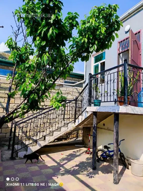 Satılır 3 otaqlı həyət evi 90 m²
