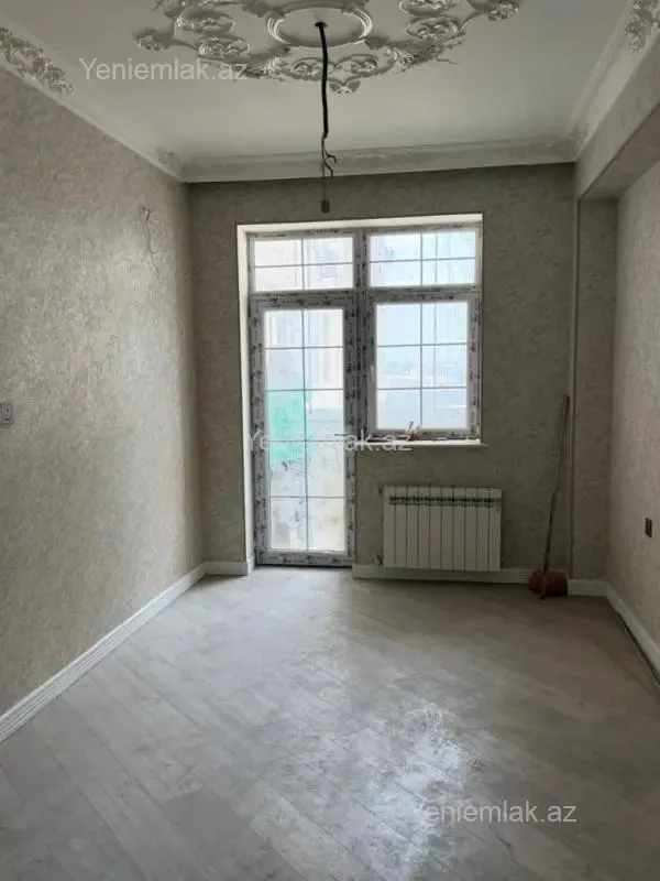 Satılır 3 otaqlı yeni tikili 100 m²