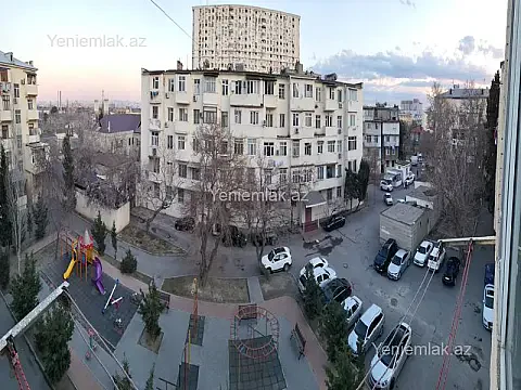 Satılır 2 otaqlı köhnə tikili 45 m² — Bakı, Nərimanov 2 otaq 45.00 m²