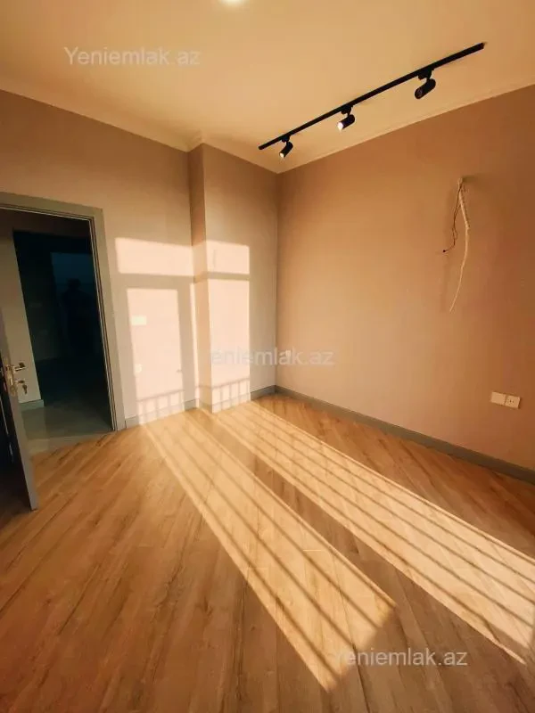Satılır 2 otaqlı yeni tikili 52 m²