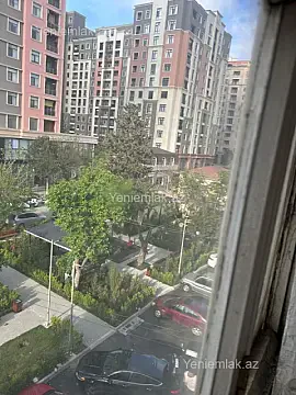 Satılır 3 otaqlı köhnə tikili 63 m² — Bakı, Nizami 3 otaq 63.00 m²