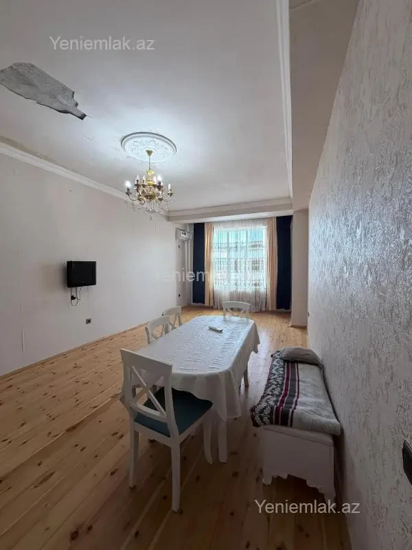 Satılır 2 otaqlı yeni tikili 93 m²