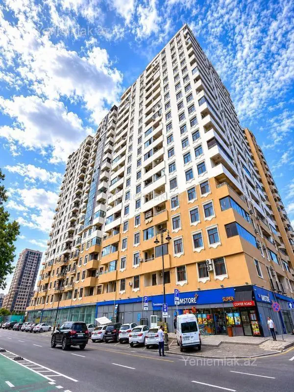 Satılır 4 otaqlı yeni tikili 150 m²