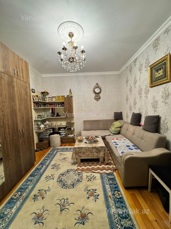 Satılır 2 otaqlı yeni tikili 37 m²