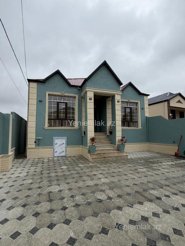Satılır 4 otaqlı həyət evi 125 m²