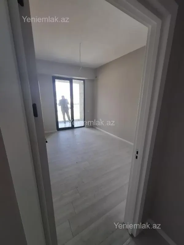 Satılır 2 otaqlı yeni tikili 53 m²