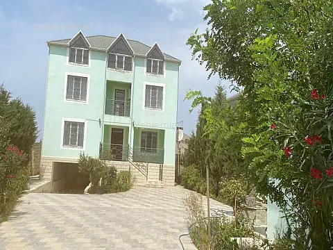 Satılır 6 otaqlı həyət evi 273 m² — Bakı, Sabunçu 6 otaq 273.00 m²