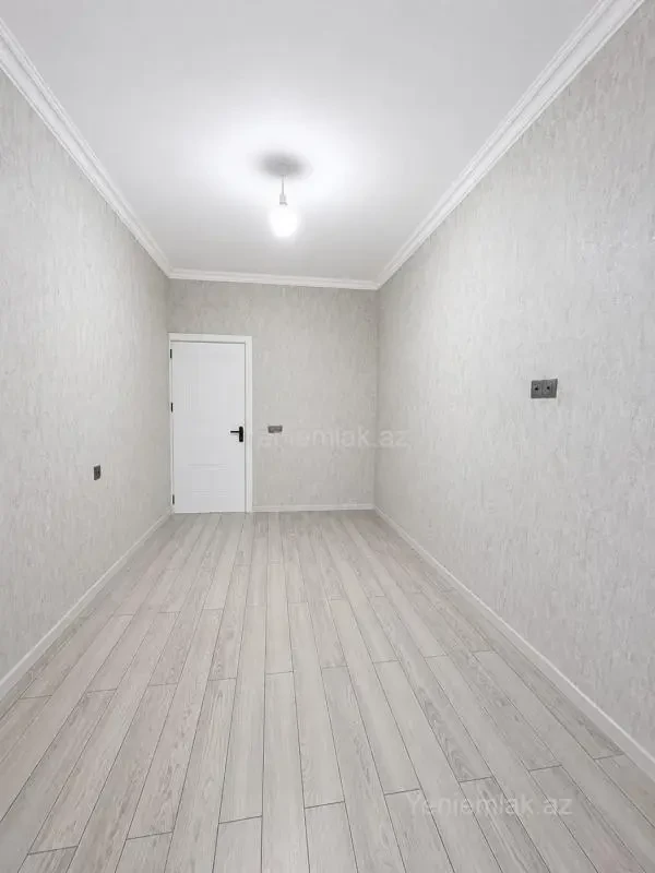 Satılır 2 otaqlı köhnə tikili 55 m²