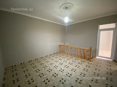 Satılır 8 otaqlı həyət evi 300 m² — Bakı, Suraxanı 8 otaq 300.00 m²