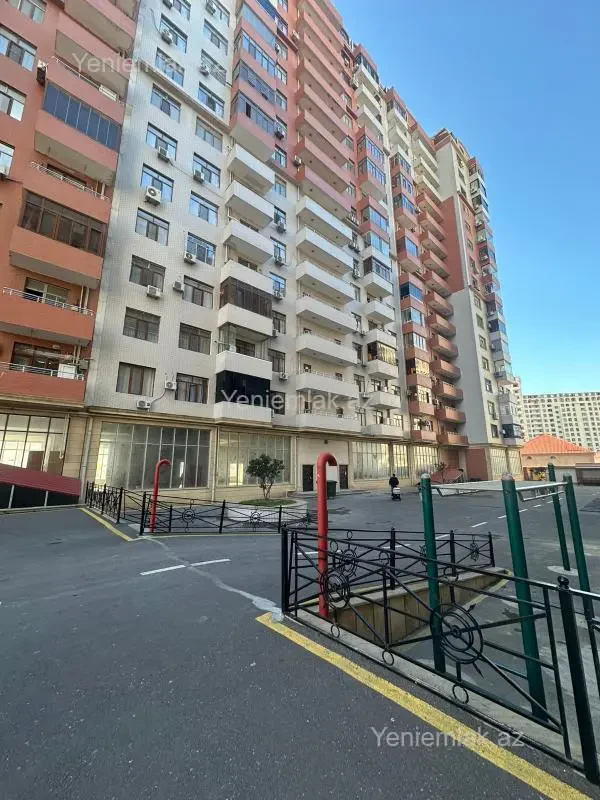 Satılır 2 otaqlı yeni tikili 58 m²