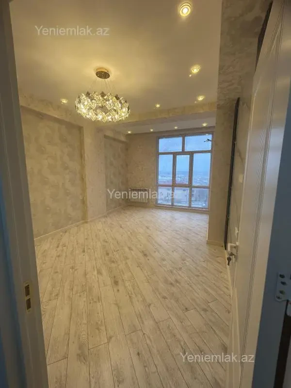 Satılır 3 otaqlı yeni tikili 90 m²
