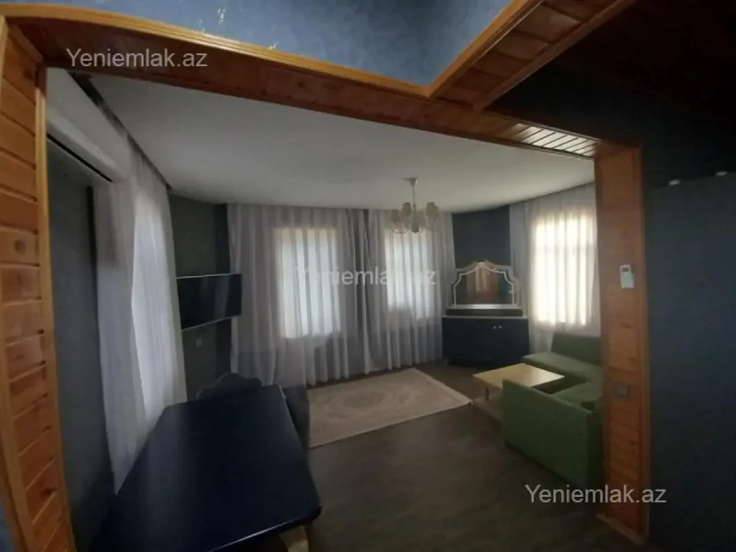 Satılır 3 otaqlı həyət evi 100 m²