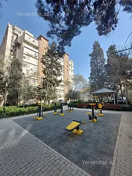 Satılır 2 otaqlı köhnə tikili 45 m² — Bakı, Binəqədi 2 otaq 45.00 m²