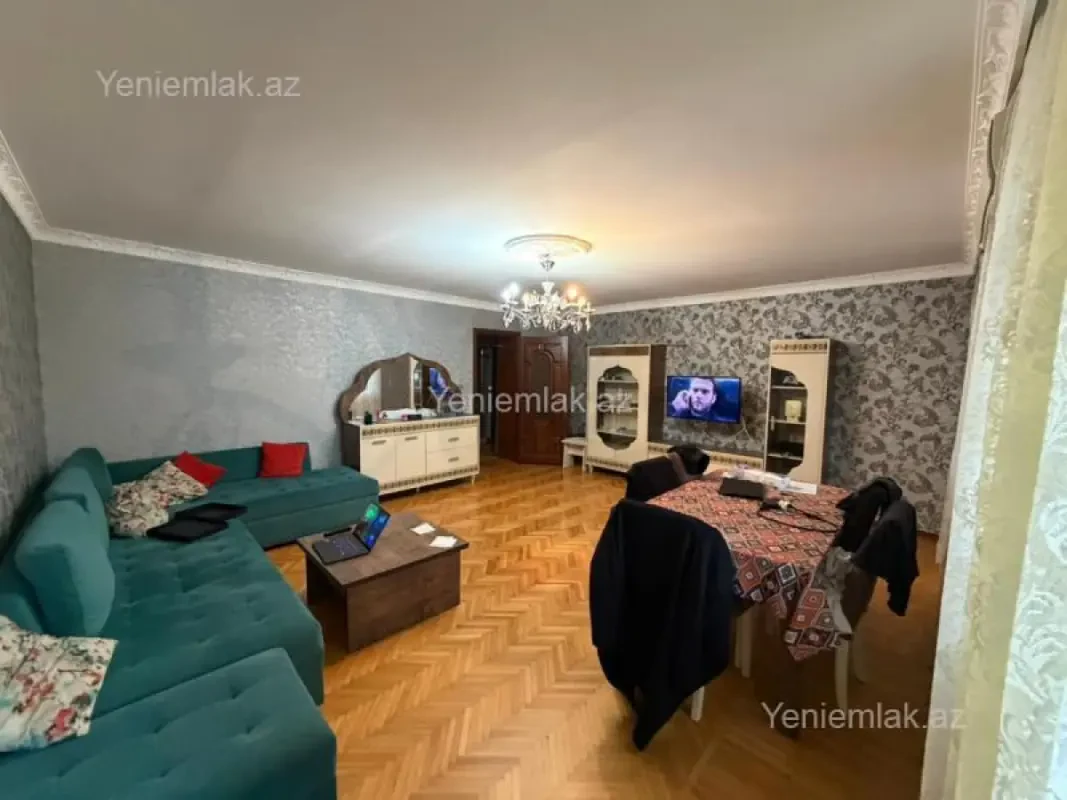 Satılır 3 otaqlı köhnə tikili 65 m²