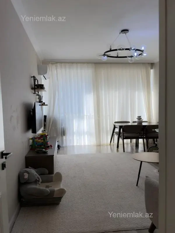 Satılır 2 otaqlı yeni tikili 50 m²