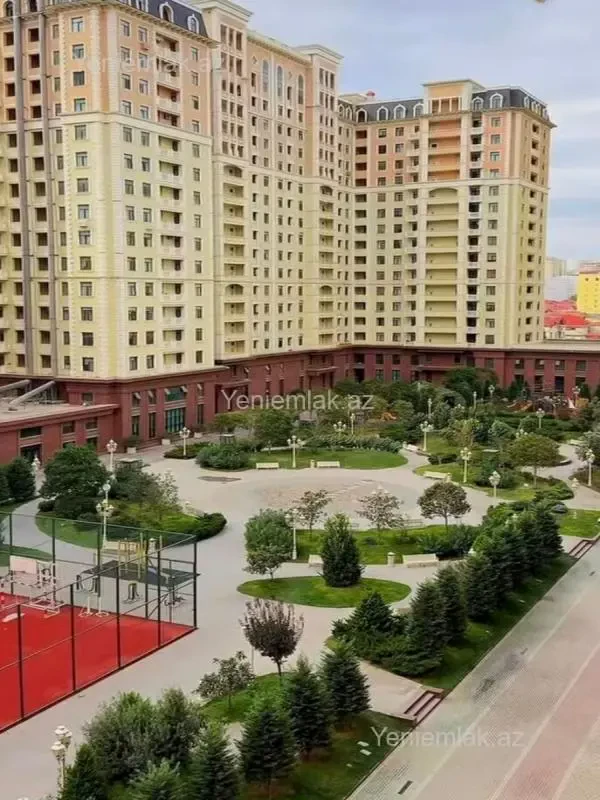 Satılır 2 otaqlı yeni tikili 68 m²