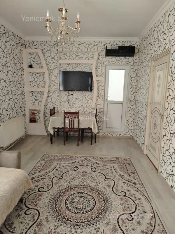 Satılır 2 otaqlı köhnə tikili 60 m²
