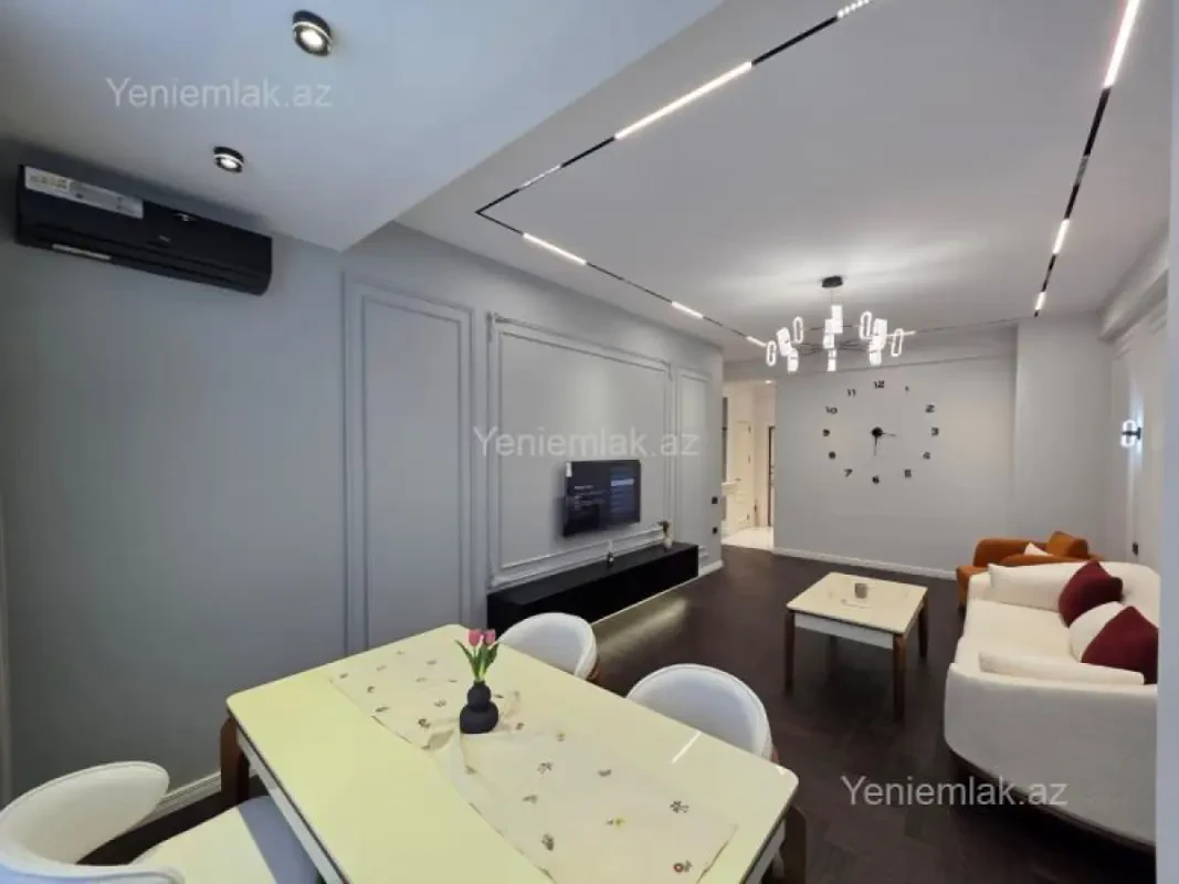 Satılır 2 otaqlı yeni tikili 68 m²