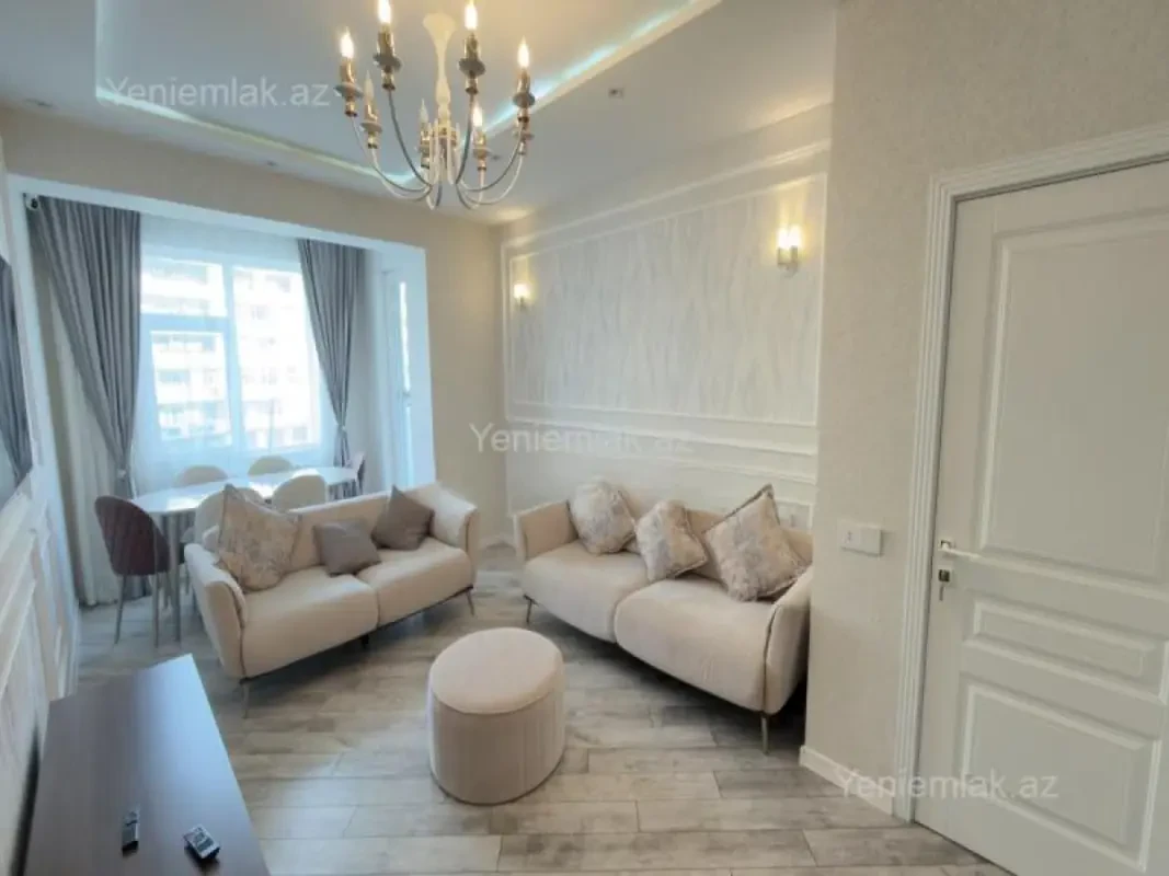 Satılır 2 otaqlı yeni tikili 76 m²