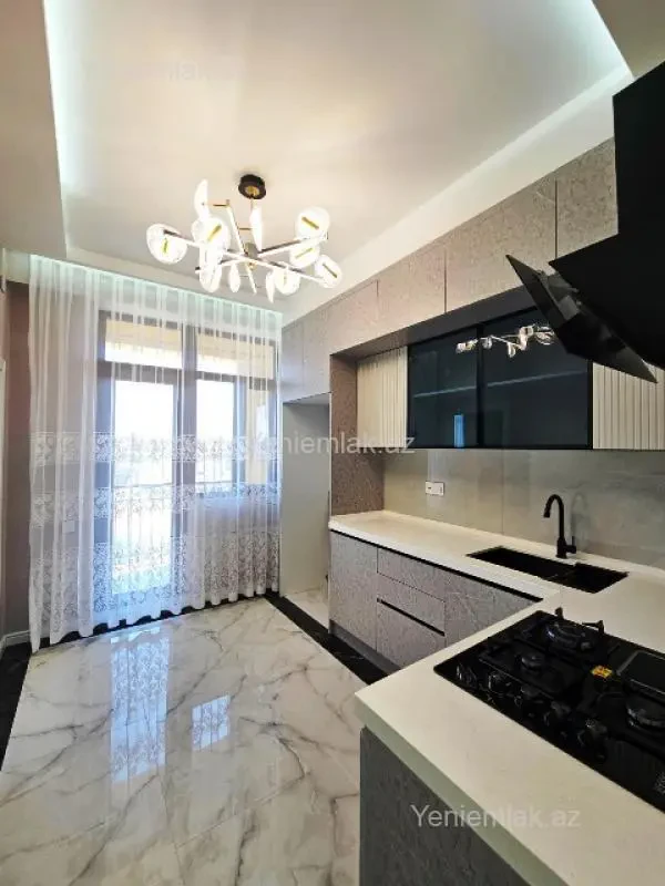 Satılır 3 otaqlı yeni tikili 87 m²