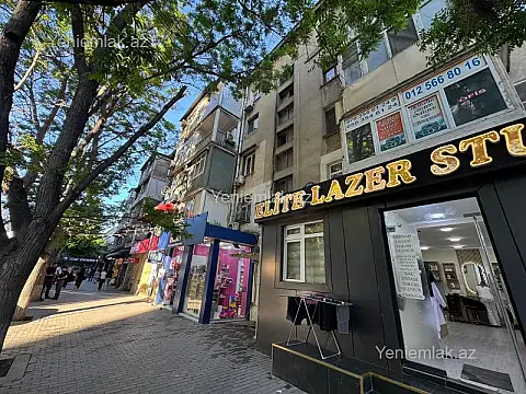 Satılır 3 otaqlı köhnə tikili 65 m² — Bakı, Nərimanov 3 otaq 65.00 m²