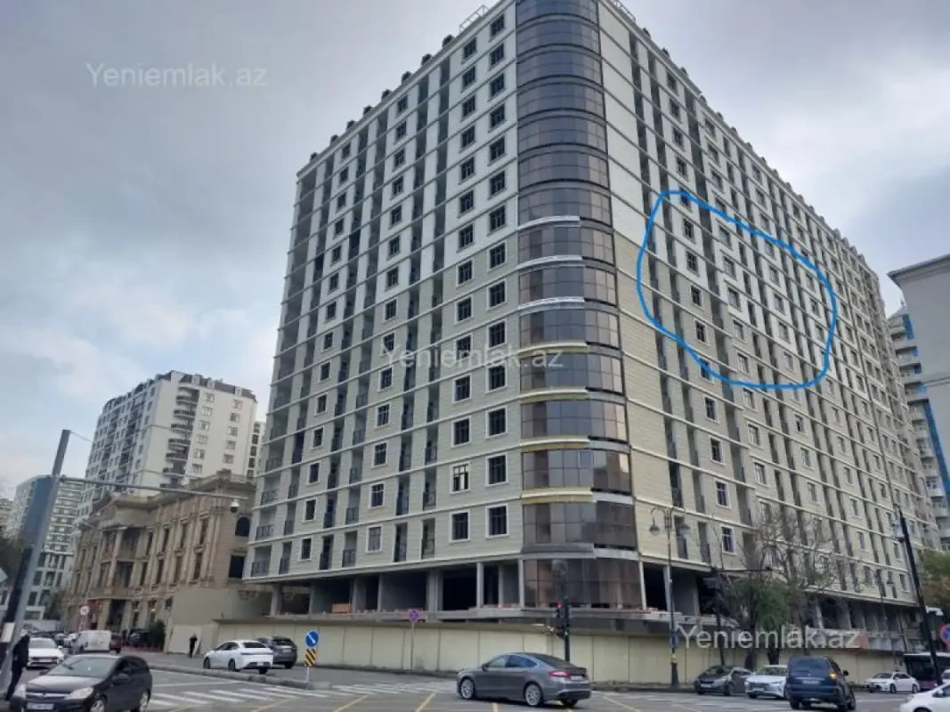 Satılır 2 otaqlı yeni tikili 113 m²