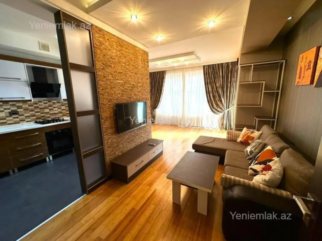 Satılır 3 otaqlı yeni tikili 90 m²