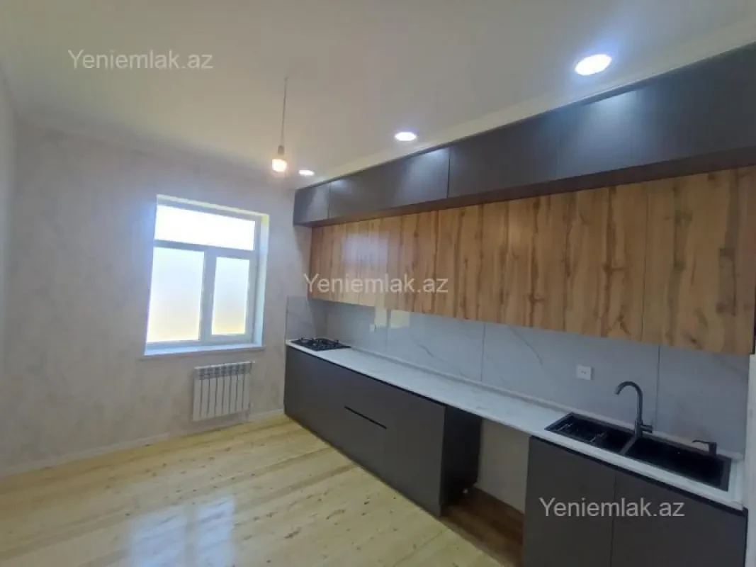 Satılır 3 otaqlı həyət evi 100 m²