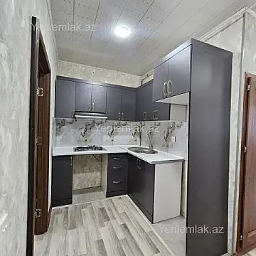 Satılır 3 otaqlı köhnə tikili 70 m² — Bakı, Binəqədi 3 otaq 70.00 m²