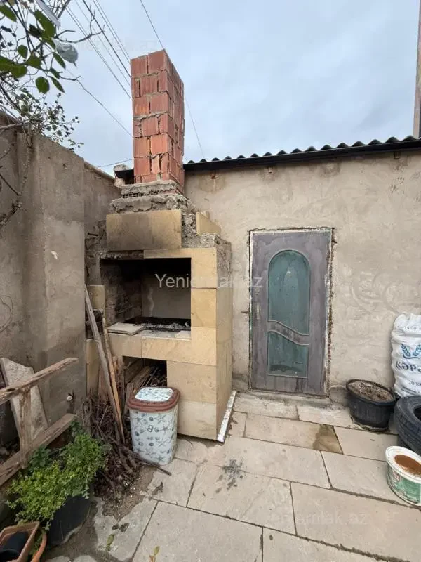 Satılır 6 otaqlı həyət evi 220 m²