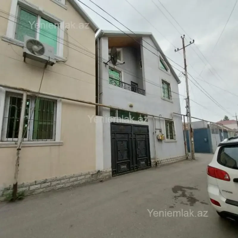 Satılır 4 otaqlı həyət evi 160 m²